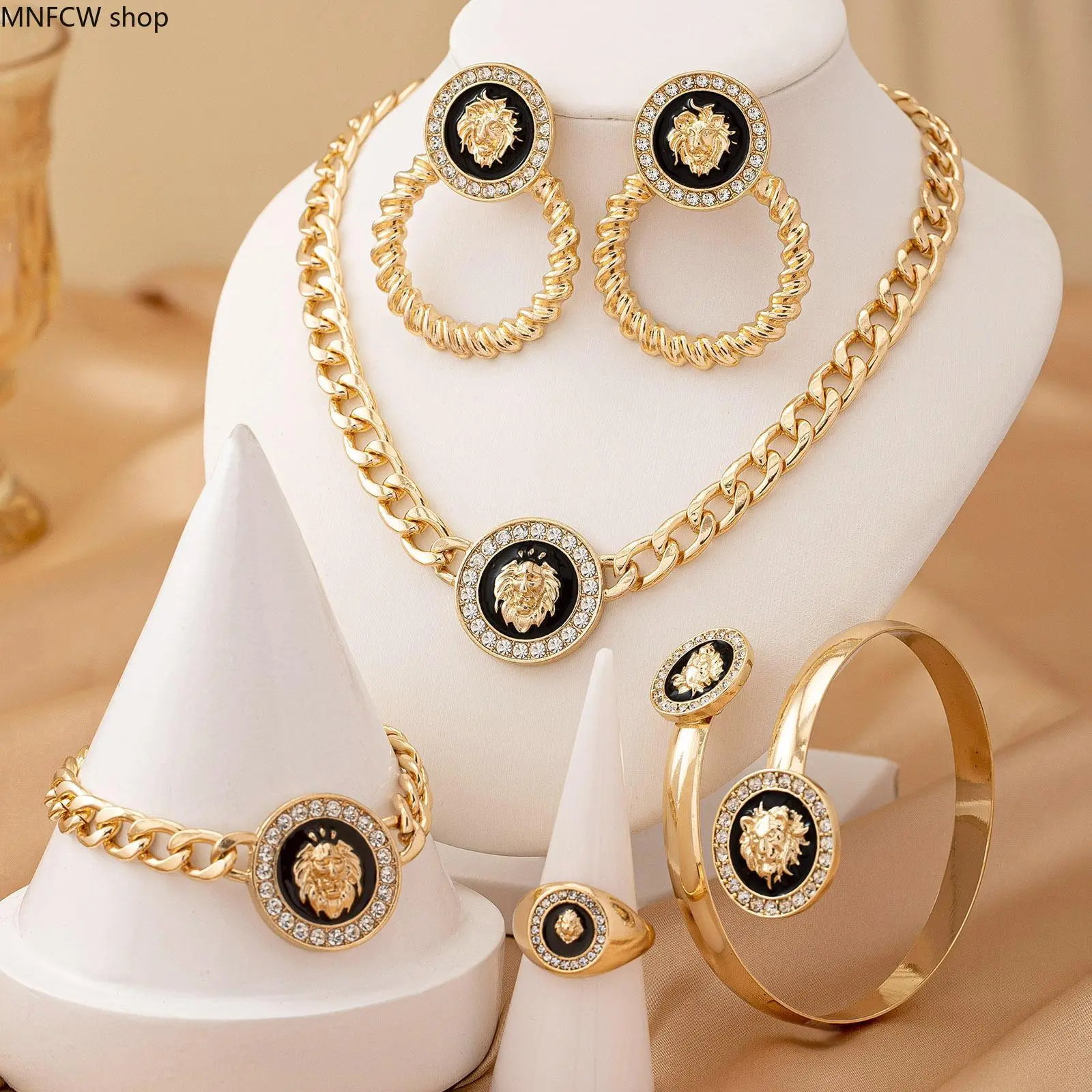 4-Piece Lion Head Jewelry Set for Women, Fashion Necklace, Bracelet, Ring, and Hook Earrings for Banquet Parties