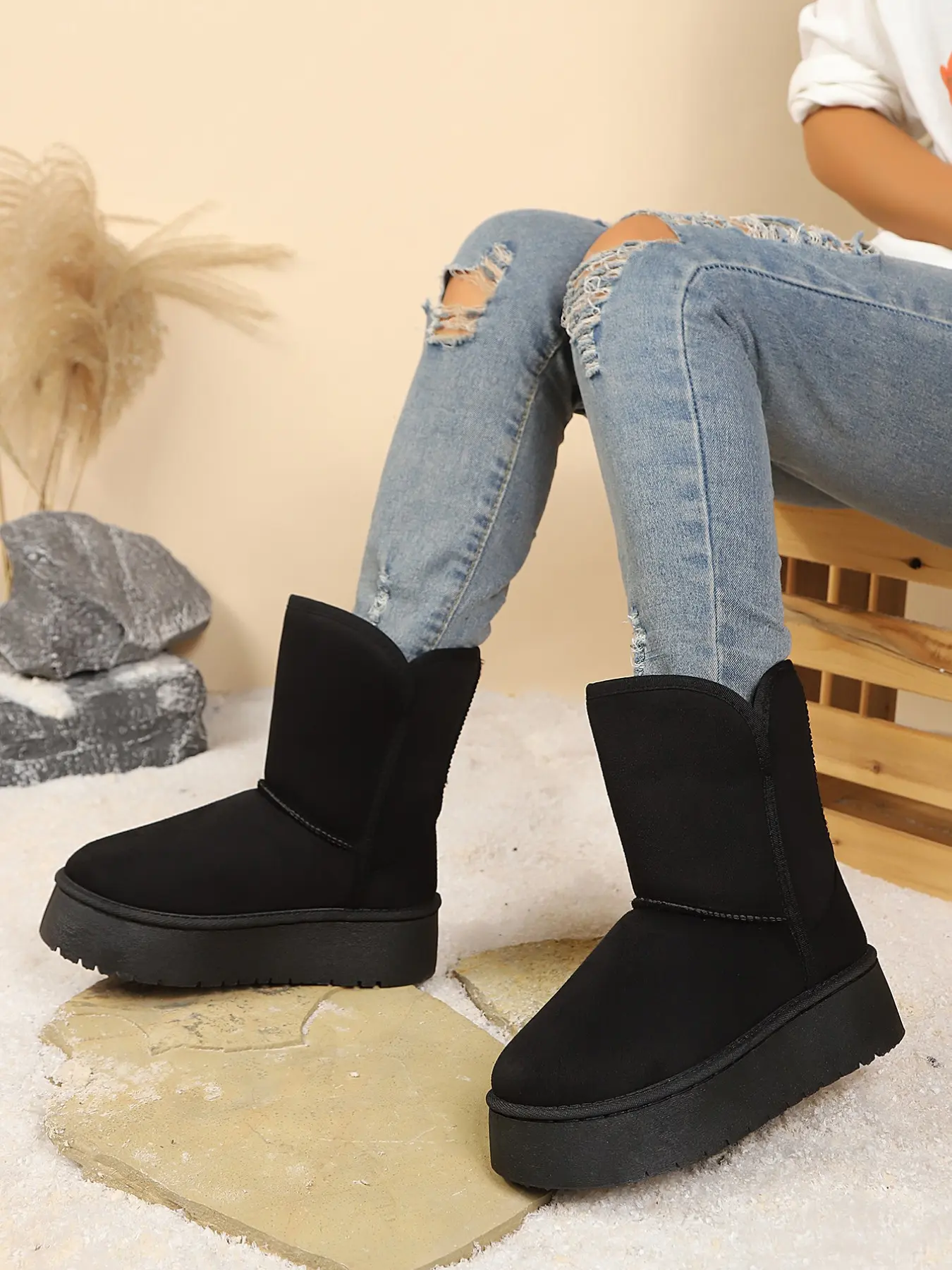 Women Olive Faux Suede Mid Calf Snow Boots, Fleece Lined Warm Platform Chunky Boots, Non Slip Winter Casual Ankle Boots