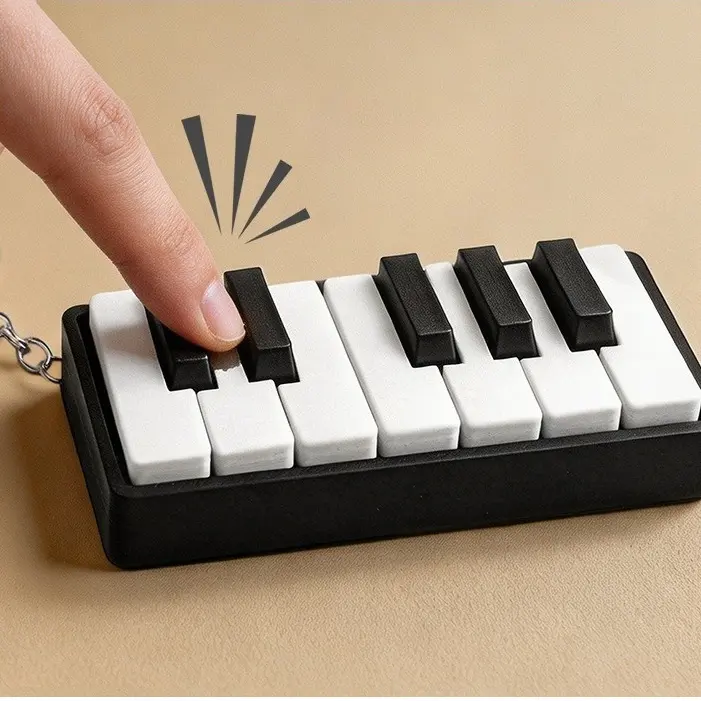 3D Printed Mini Piano Key Fidget Stress Relief Bag Charm, Stylish Decorative Keychain Pendant, Sweet Small Gift Choice for Birthday Holiday Gifting & Daily Backpack Decor