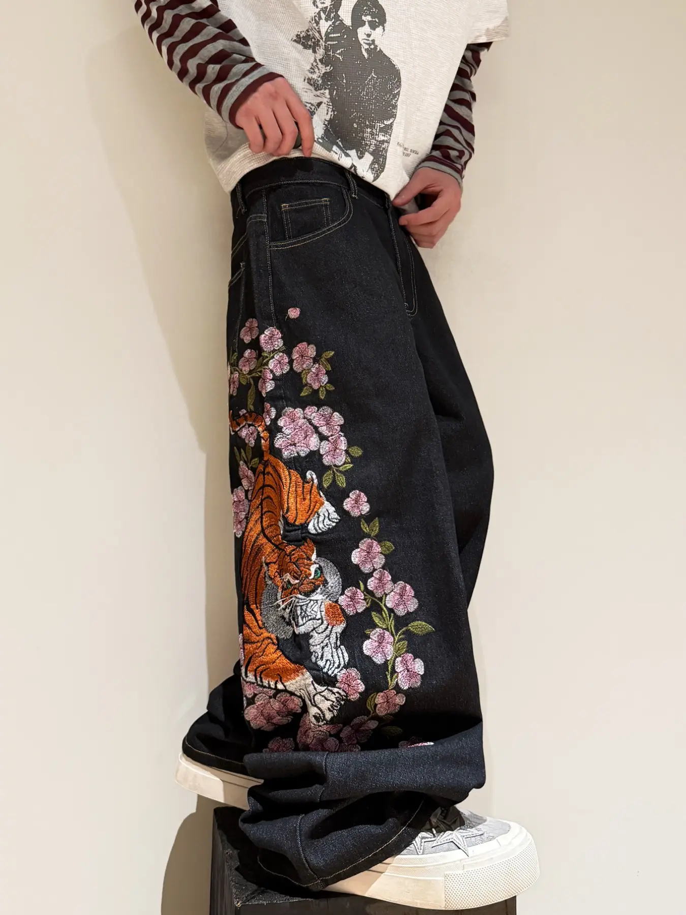 Tiger Embroidered Floral Men's Jeans, Loose Fit Wide Leg, Washed Effect, Street Style Y2K Fashion, Comfortable Daily Wear, Multiple Sizes Available