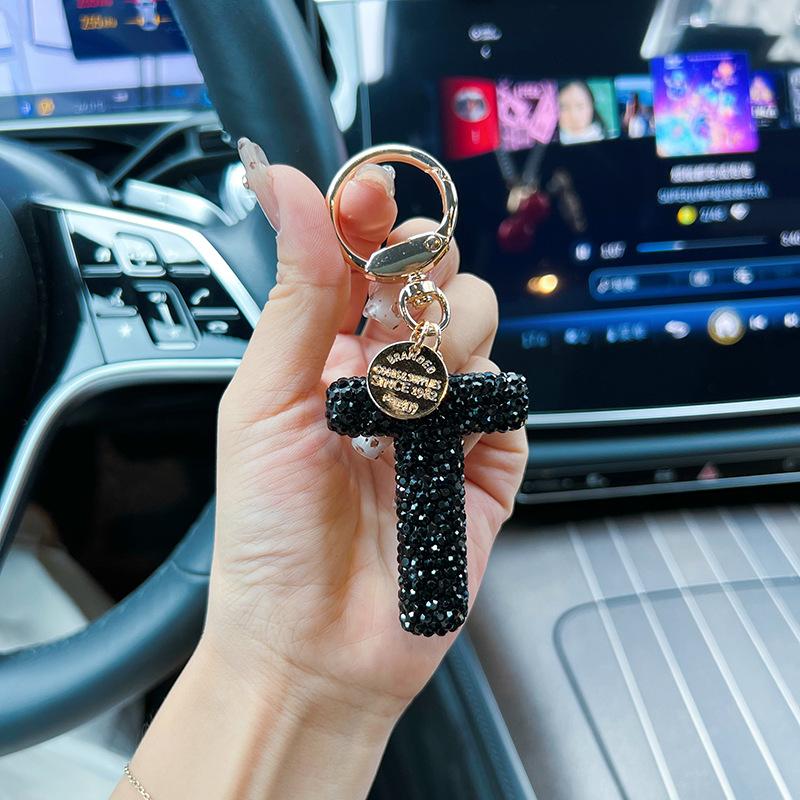 Creative Rhinestone Car Keychain, Aesthetic Bag Pendant Bag Charm, Fashionable Letter Key Ring, Elegant Bag Charm Accessory, Perfect Holiday  Accessory for Men & Women