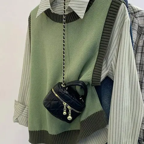 Women's Knitted Sleeveless Sweater Vest, Sleeveless Knitted Vests, Spring & Fall Casual Loose Fit Round Neck Top, Stylish Small Batch Design, Versatile Layering Piece, Womenswear, Casual Fashion Vest