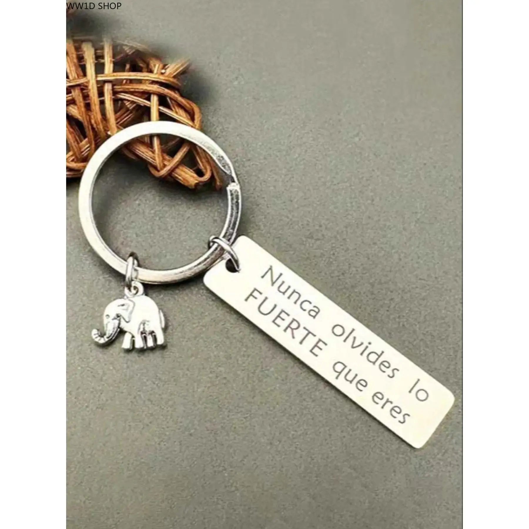 Stainless Steel Engraved Elephant Keychain - Durable Charm, Animal Keychain Decor, Unisex Everyday Carry Accessory for Keys & Bags, Keychain Charms, Animals Keychain Decor