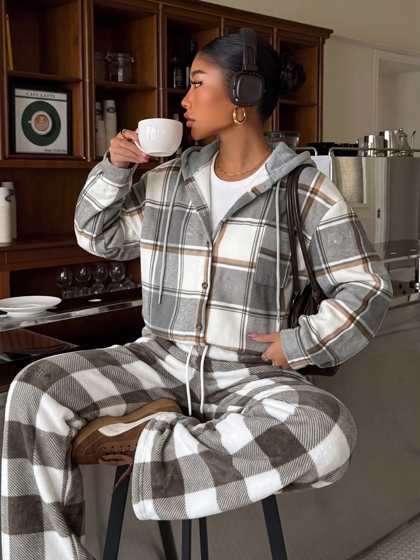 Women Plaid Fluffy Loungewear 2 Piece Set, Hooded Button Down Plaid Jacket + High Waist Plush Wide Leg Pants, Soft Warm Fleece Matching Outfit, Casual Cozy Homewear Streetwear Winter Lounge Two Piece Tracksuit