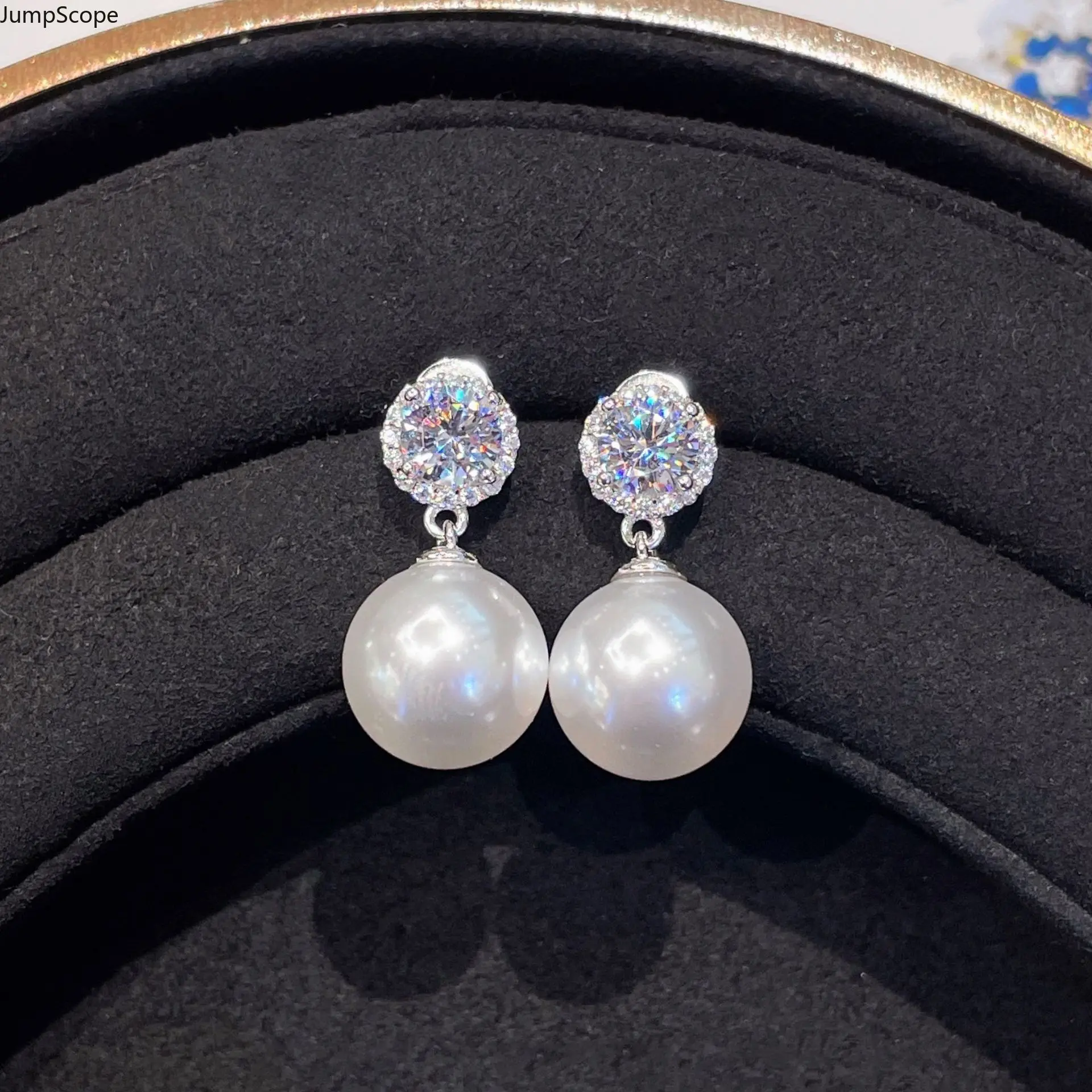 Round Halo Paved Zircon Shell Pearl Dangle Earrings, Elegant Classic Luxury Versatile Women Bridal Pearl Drop Ear Jewelry