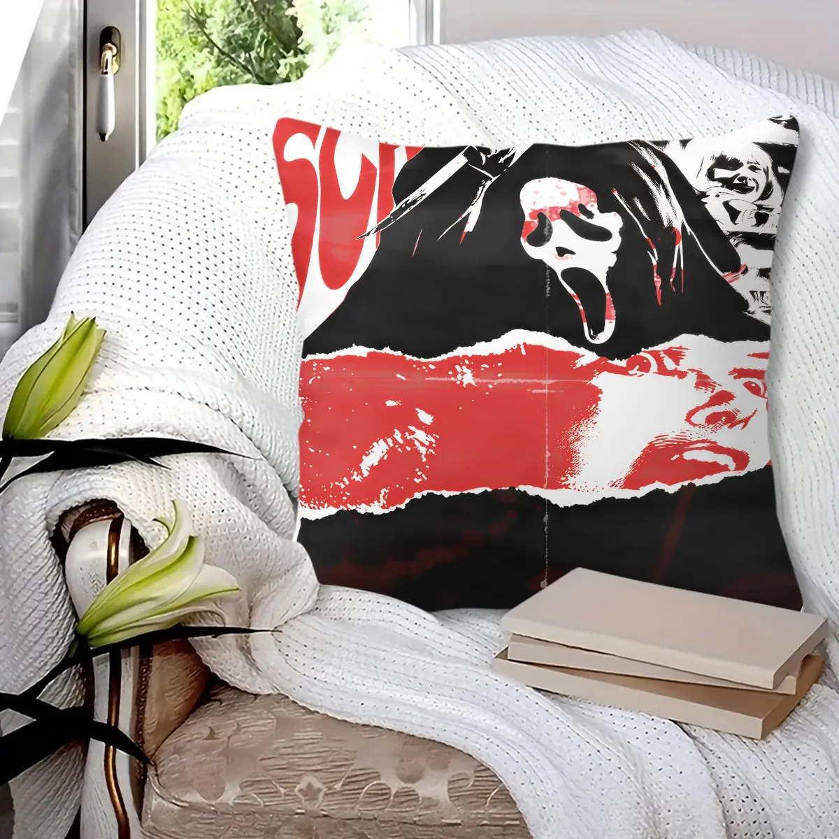 45x45cm 1Pc, Scream Ghost Face Horror Print Throw Pillow, soft fluffy and durable decorative cushion, perfect for sofa, bedroom, living room decor, ideal spooky holiday small gift, with filling included.
