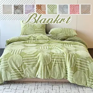 Geometric Fuzzy Plush Throw Blanket, Warm Soft Fluffy Cover, Comfortable Air Conditioning Blanket for Office, Bed, Couch, Cool Summer Nights and Daily Leisure Time