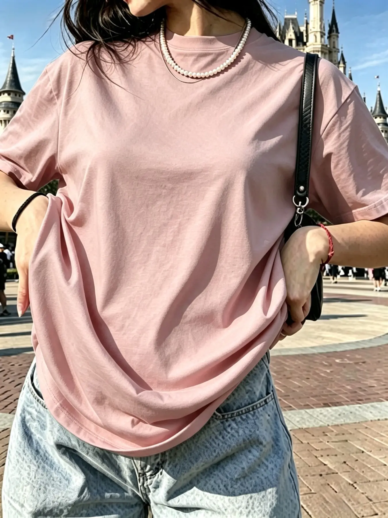 Versatile Solid Color Round Neck Short Sleeve Loose T-Shirt for Women, Casual Daily Wear, Basic Top for Commuting, Comfortable and Stylish