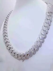 Hiphop Cuban chain chilled custom 4 rows of new square 20mmVvs silica Cuban chain, high-end hip-hop style Cuban necklace, Cuban chain necklace with diamonds, gift for friends Father's Day gift