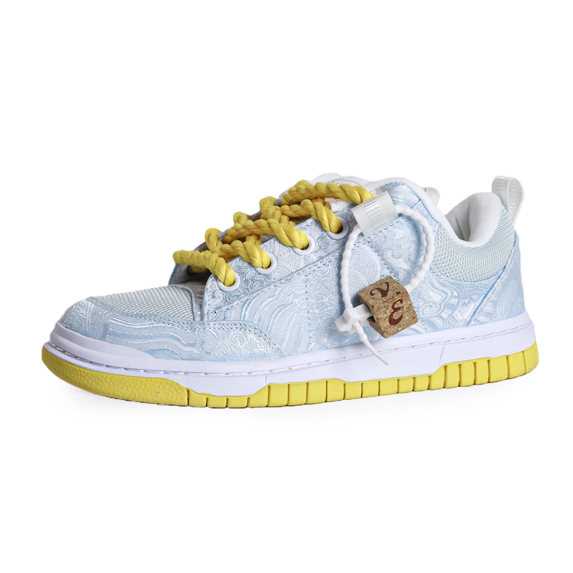 Men's Low-Top Canvas Sneakers, Unisex Trendy Slip-On Shoes, Anti-Slip Wear-, Fashionable Versatile Large Size Classic Light  Casual Shoes for Men and Women