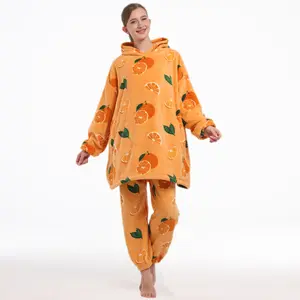 Autumn Winter Thick Coral Fleece Cartoon Print Set, Wearable Hooded Pockets, Warm Comfortable, Unisex