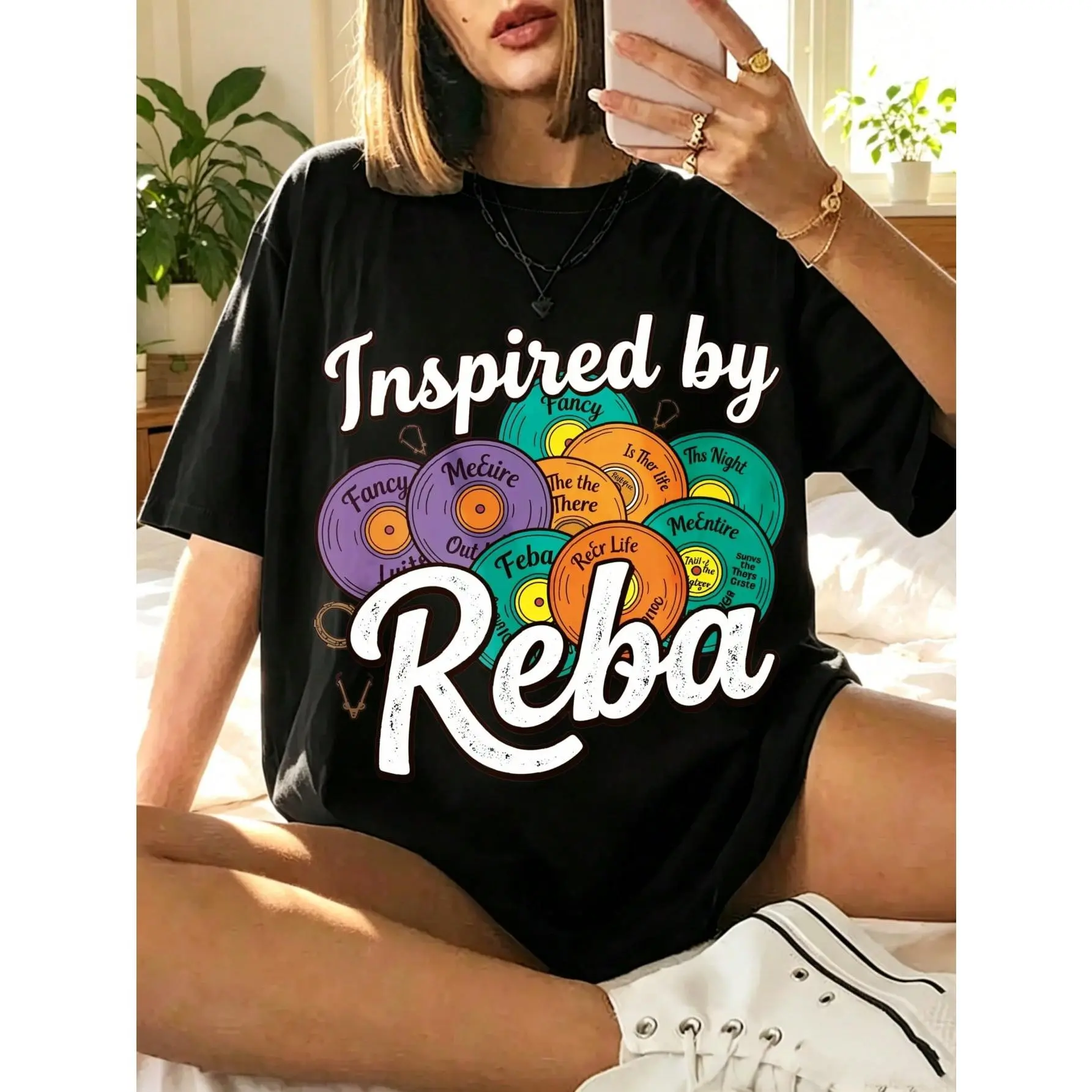 Women's Retro Casual Short-Sleeve Round Neck Fit T-Shirt - Reba McEntire Vinyl Records Graphic, Summer Daily Outdoor Wear, Gift For Country Music Fans