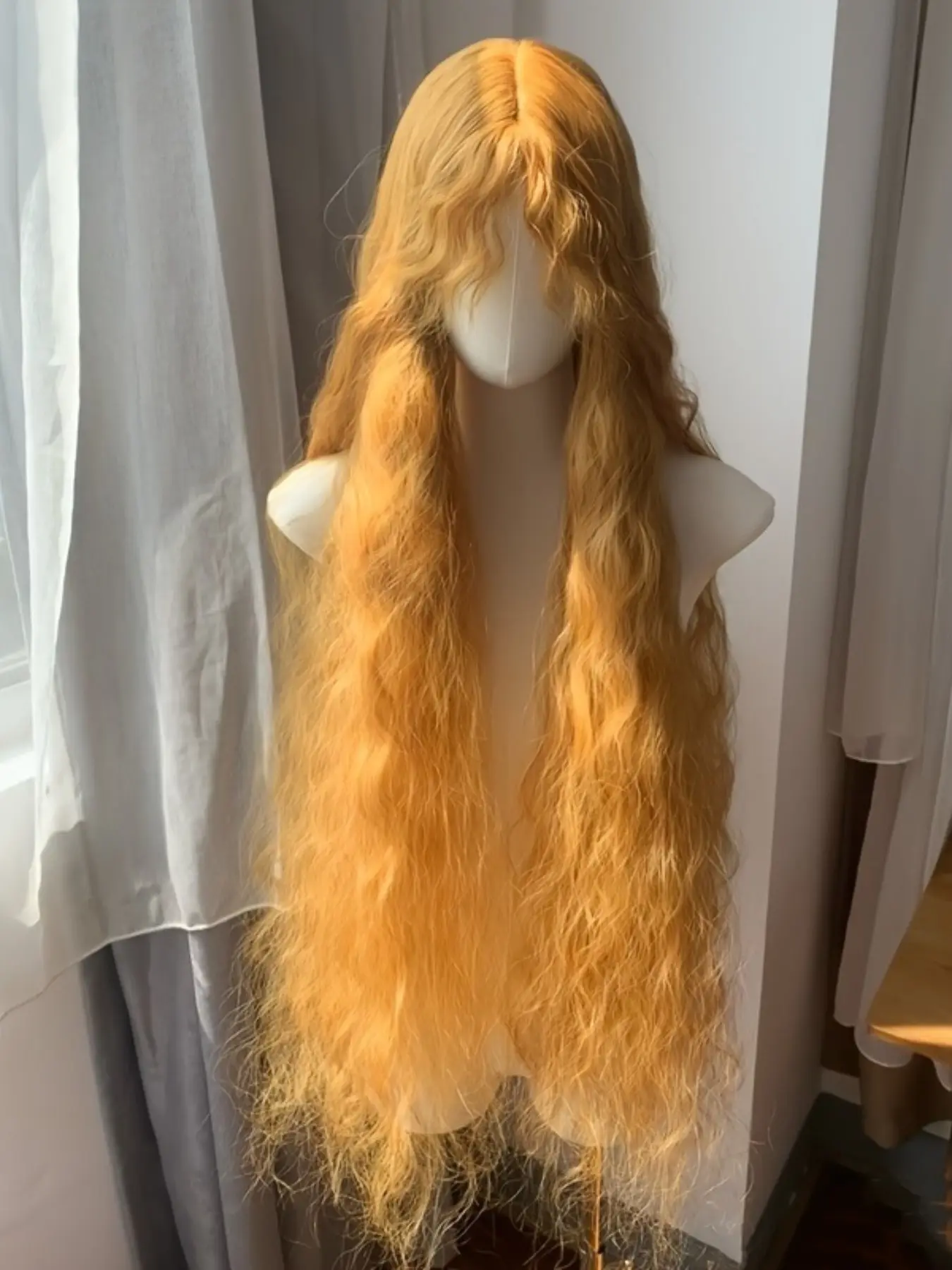 100cm Wavy Wig, Natural Lightweight Hairpiece, Lolita Wig for Daily Use, Parties, Role Play, Super Long 40inch Length with Bangs