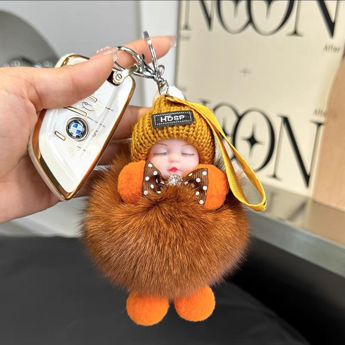 Plush toy car keychain pendant, cute stuffed doll, backpack accessory, couple's gift
