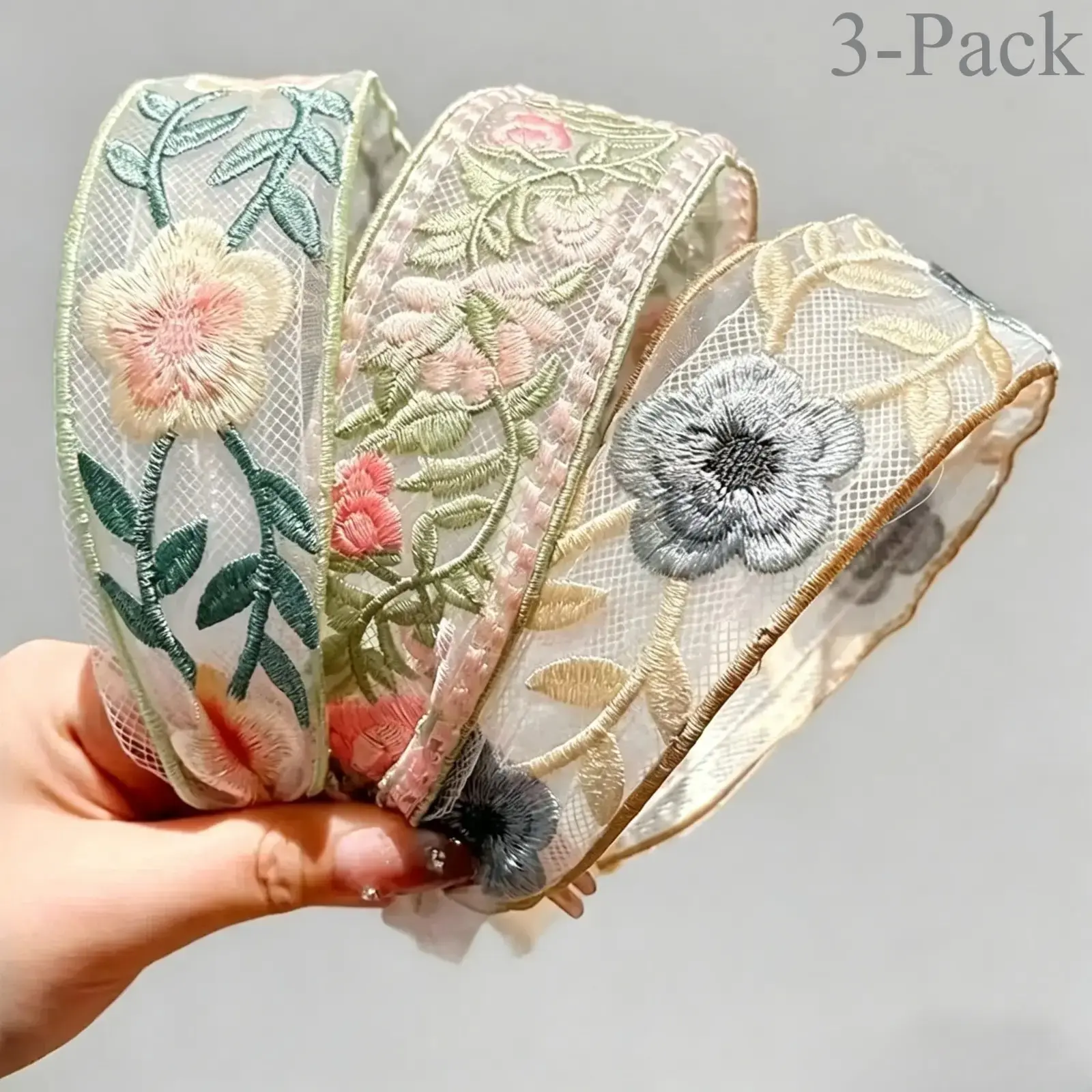 3PCS Bohemian Lace Embroidery Floral Wide Headband, Fluffy Ruffled Elegant Hair Accessory. Exquisite summer style design, soft and stylish hair decor for girls and women, perfect for daily looks, holiday outings and summer matching.