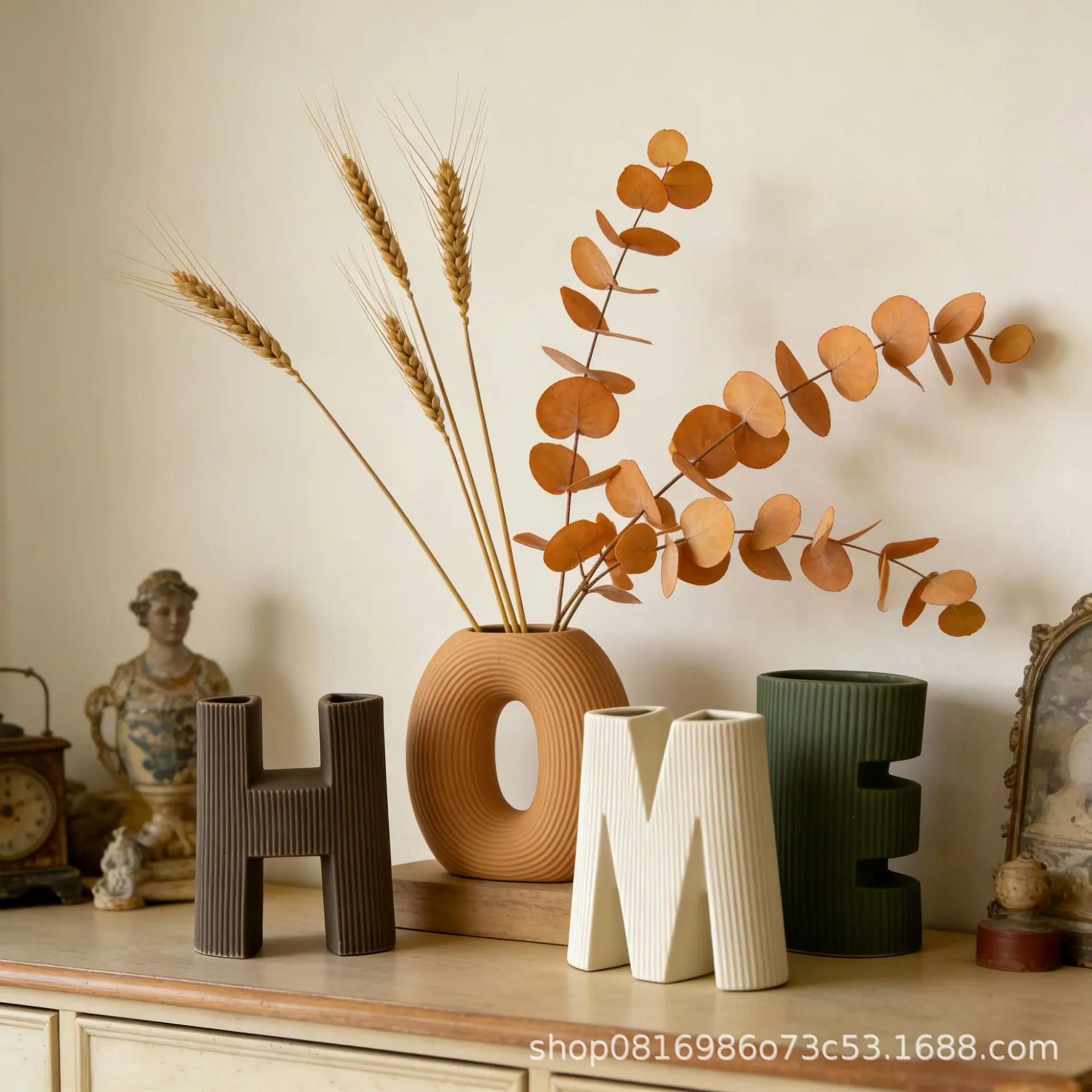 Light luxury and high-end sense HOME A set of letter ceramic vases/wedding room decorative ornaments/special-shaped frosted vases