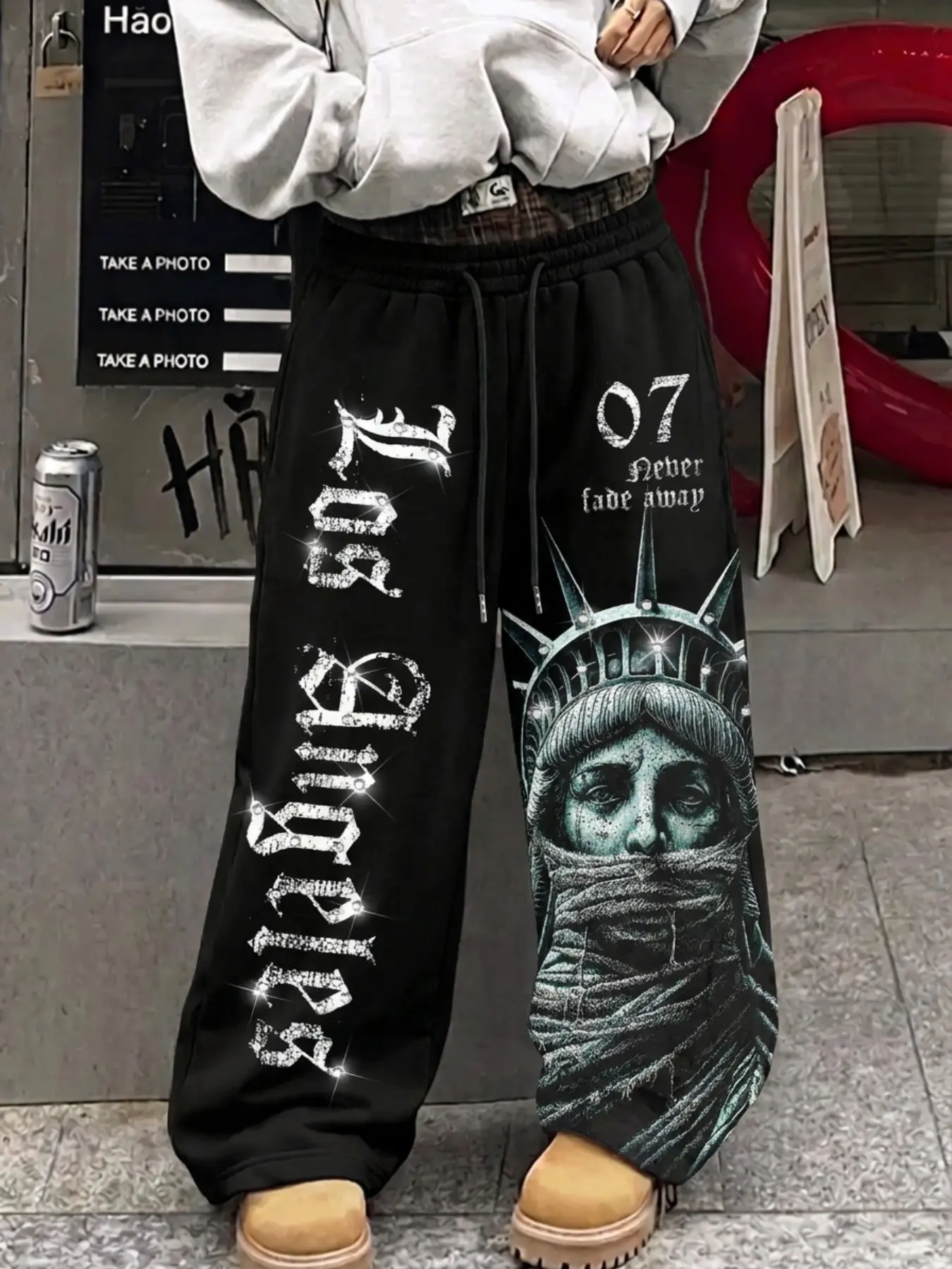 Dark Masked Liberty Statue Print Sweatpants, Gothic Letter Rhinestone Micro Flare Wide Leg Casual Long Pants, All Season Loose-Fit French Terry