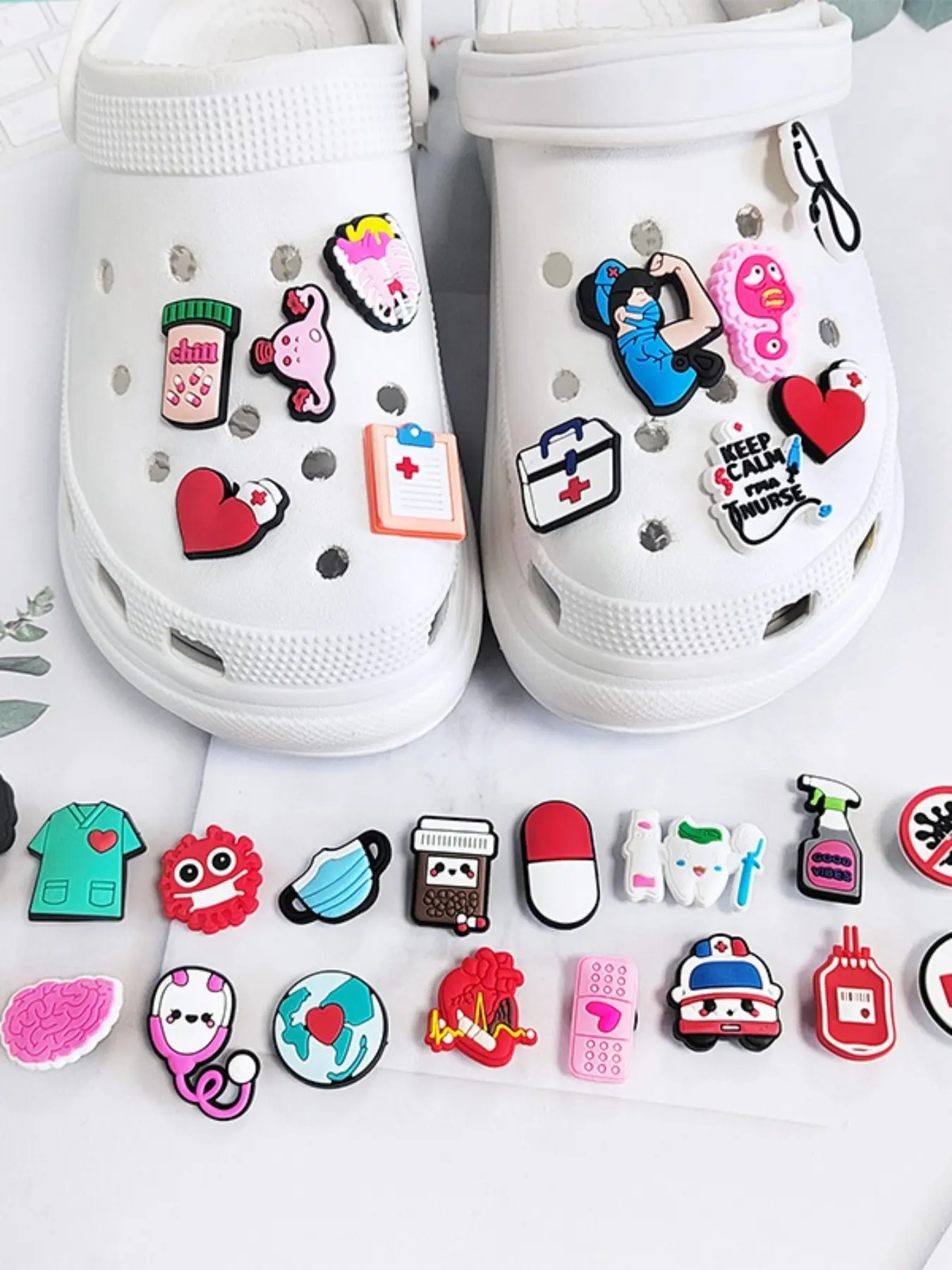 7pcs Cartoon Medical Shoe Accessories, PVC Soft Gel Material, Durable and Aesthetic, DIY Detachable, Perfect Gift for Holidays