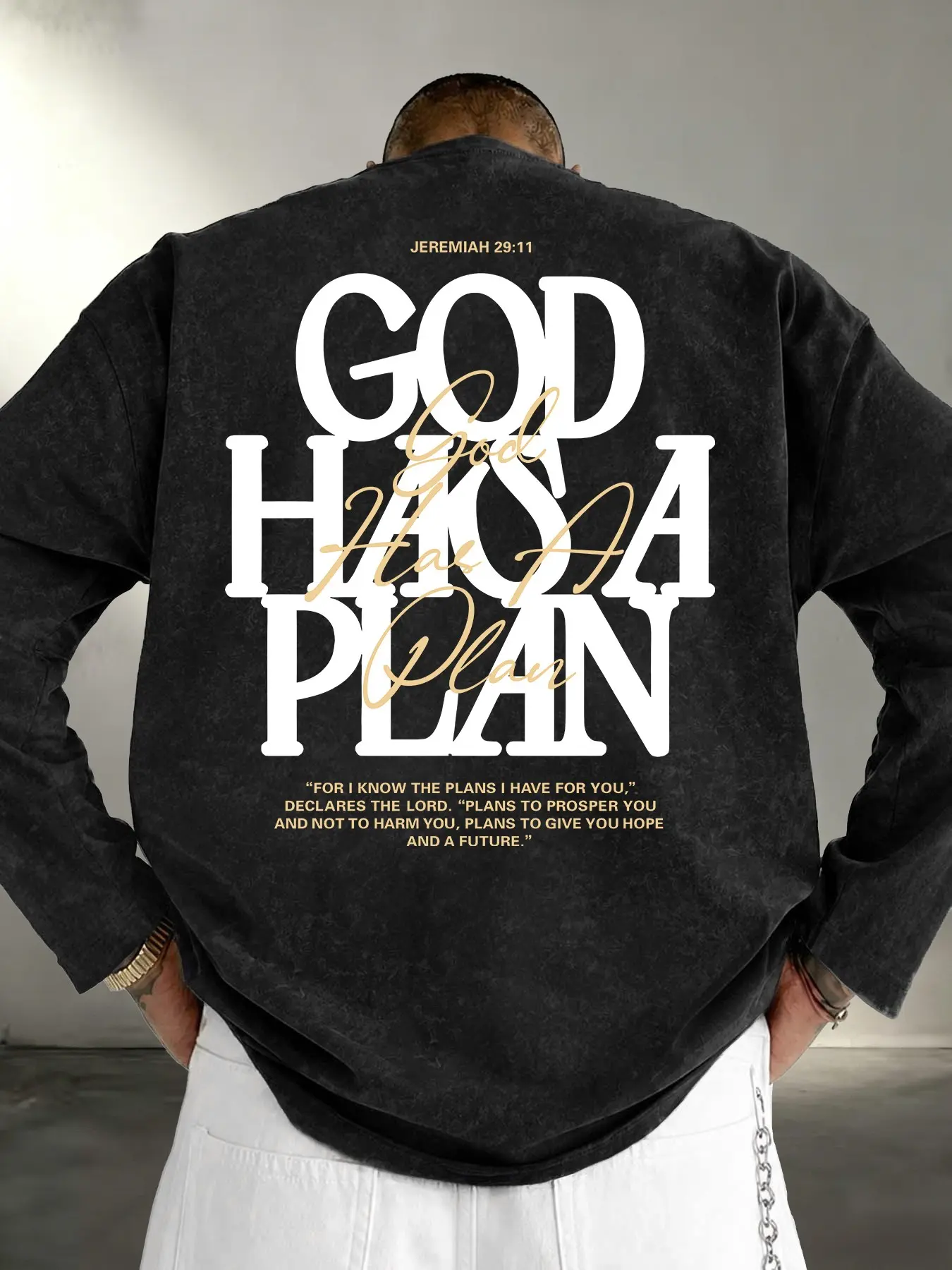 Men Vintage Washed Crew Neck Long Sleeve Sweatshirt, Front Back God Has A Plan Bible Verse Letter Print Soft Loose Faith Outfit For Street Casual Christian Daily Wear #ChristianSweatshirt #FaithGraphicTee #VintageLongSleeve