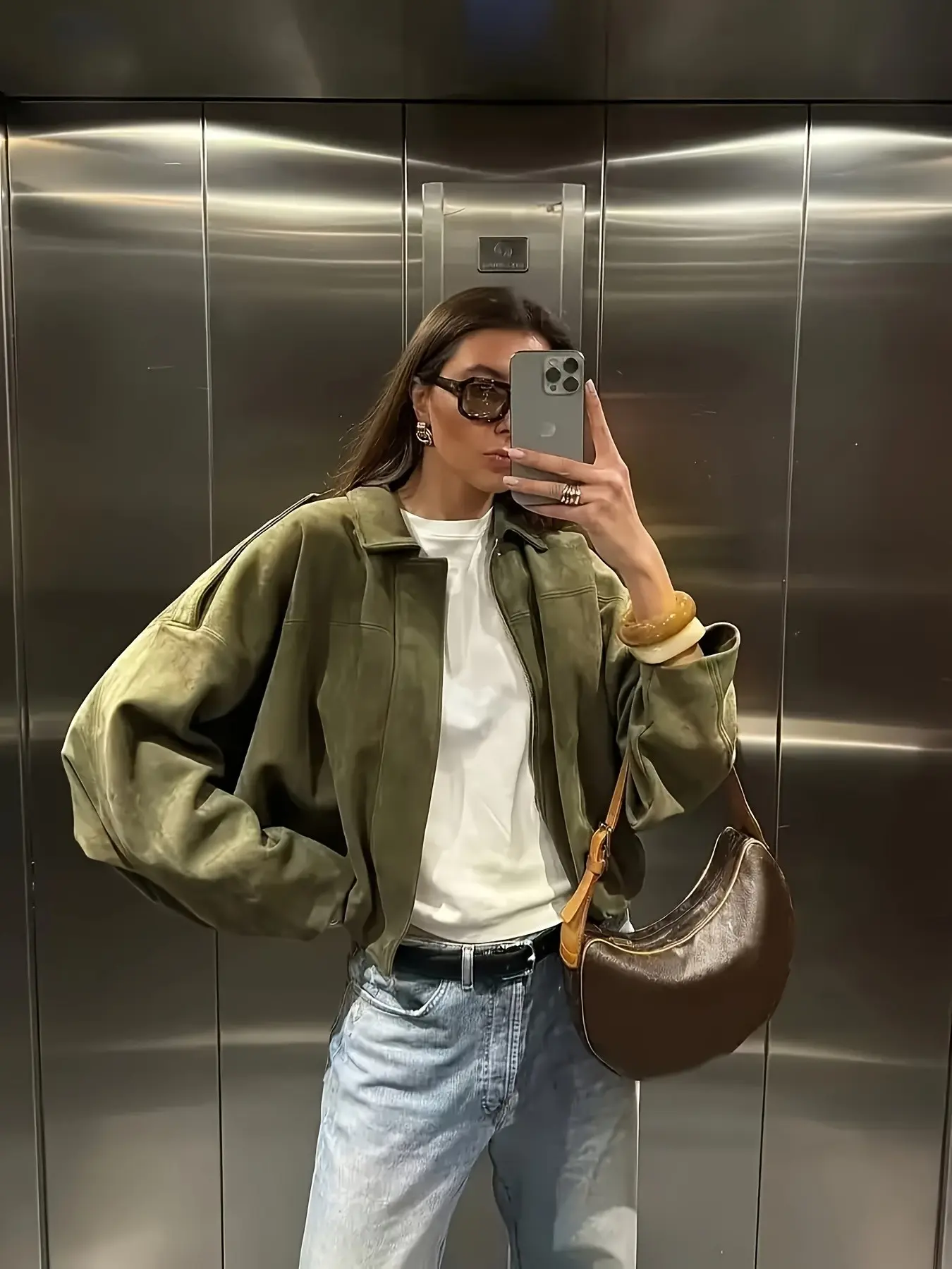 Vintage Collar Faux Suede Short Jacket, Loose Fit Drop Shoulder Zipper Pockets Workwear Style, Women's Casual Outerwear, Trendy Fashion Piece