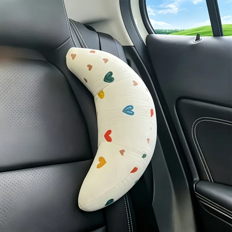 Car travel pillow with neck support, featuring an ultra-soft headrest and shoulder pads; a universal seatbelt sleep pillow designed for in-car use—easy to use and suitable for everyone.