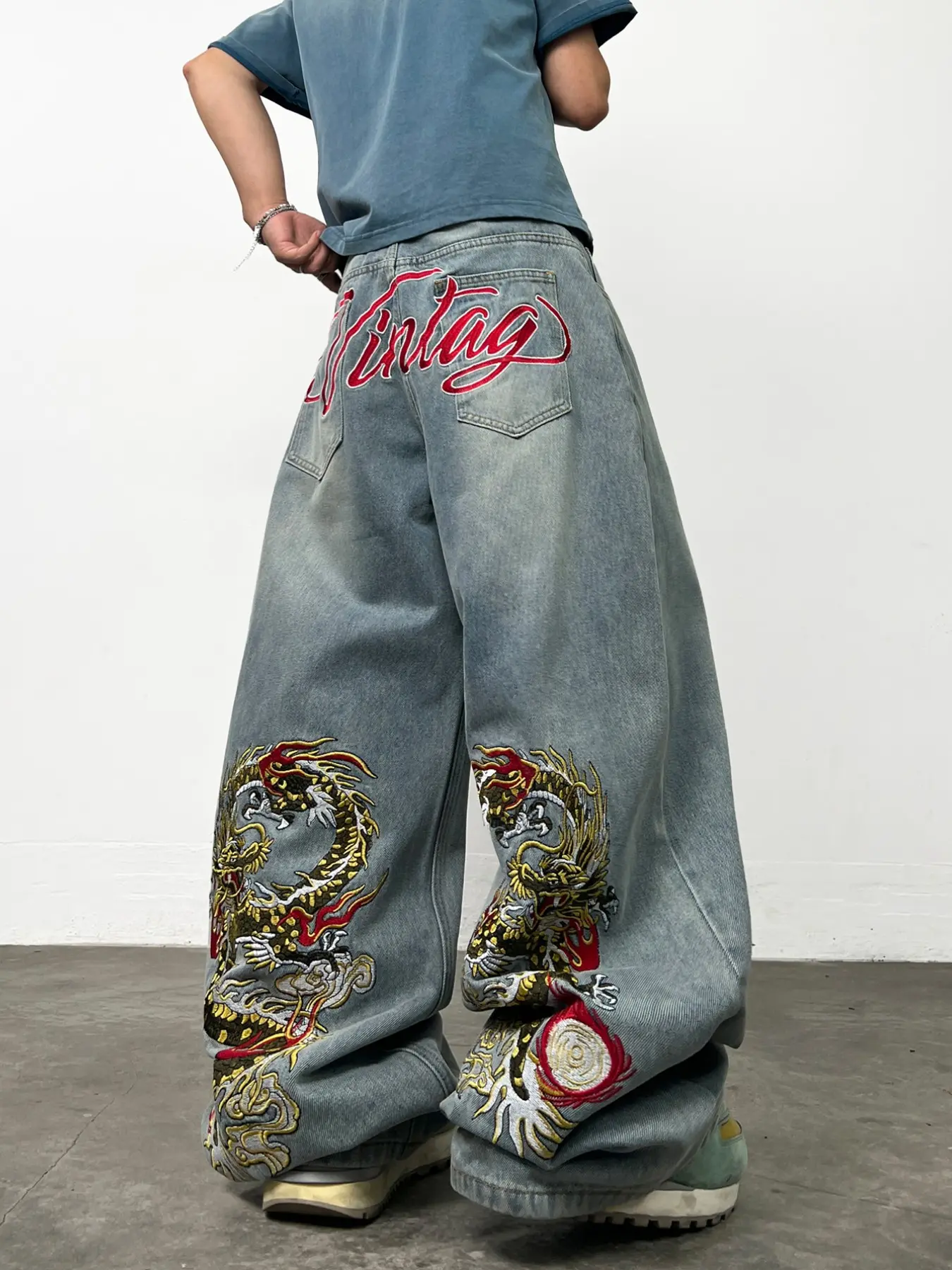 Men's Vintage Washed Blue Jeans, Embroidered Dragon Pattern, Loose-Fit Straight Leg, Street Style, Baggy Jeans Streetwear, All Seasons, Multiple Colors Available
