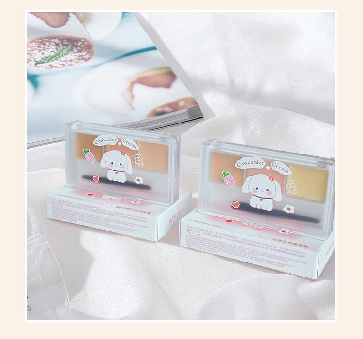 armosu three-color concealer is waterproof and covers spots, acne marks, dark circles, and enhances complexion