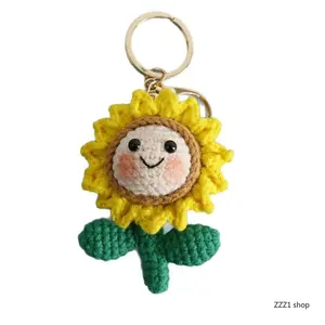 Handmade Crochet Sunflower Keychain Cute Smiley Face Flower Bag Charm Amigurumi Key Ring Cozy Summer Aesthetic Gift Idea
