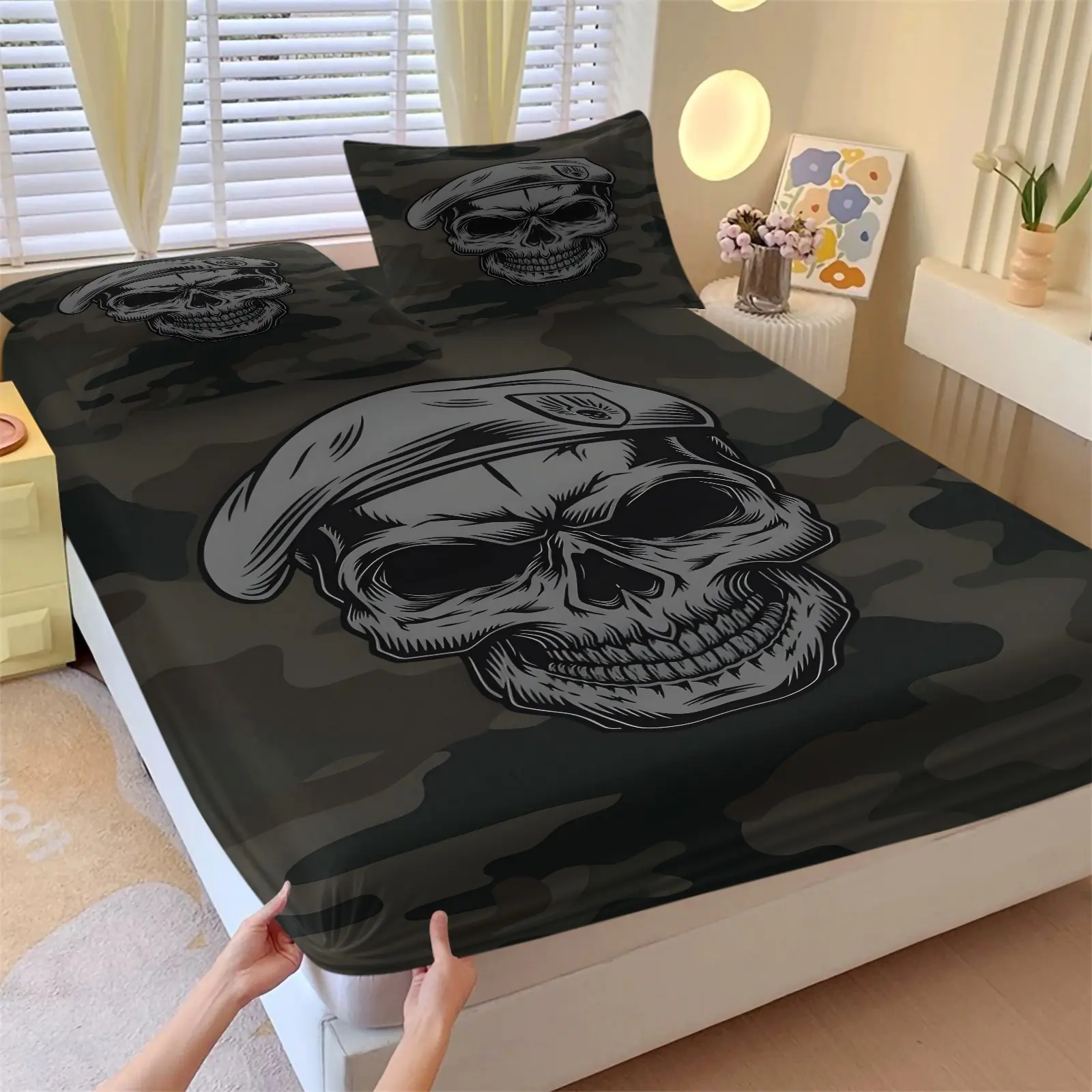 3-Piece Dark Forest Camouflage Skull Beret Fitted Sheet Set (Includes 1 fitted sheet + 2 pillowcases), Military Tactical Bedding Set, Gothic Hunter Bedroom Decor for Men, Perfect Gift for Veterans, Military Enthusiasts, and Outdoor Sports Enthusiasts.