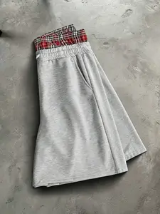 These men's casual drawstring waist shorts are loose and simple, making them perfect for summer wear.