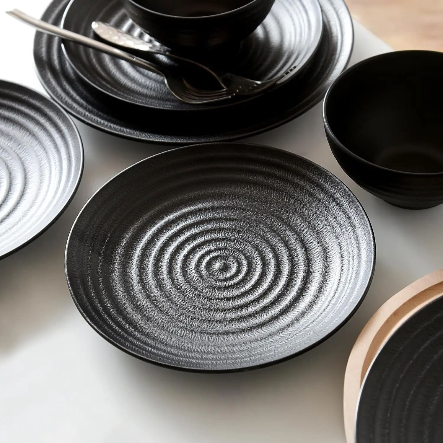 Melamine Dinnerware Sets for 4, 12 count Plates and Bowls Sets with Modern style, Lightweight and Unbreakable Dish Set for Camping, RV and BBQ, Dishwasher Safe, (Black)
