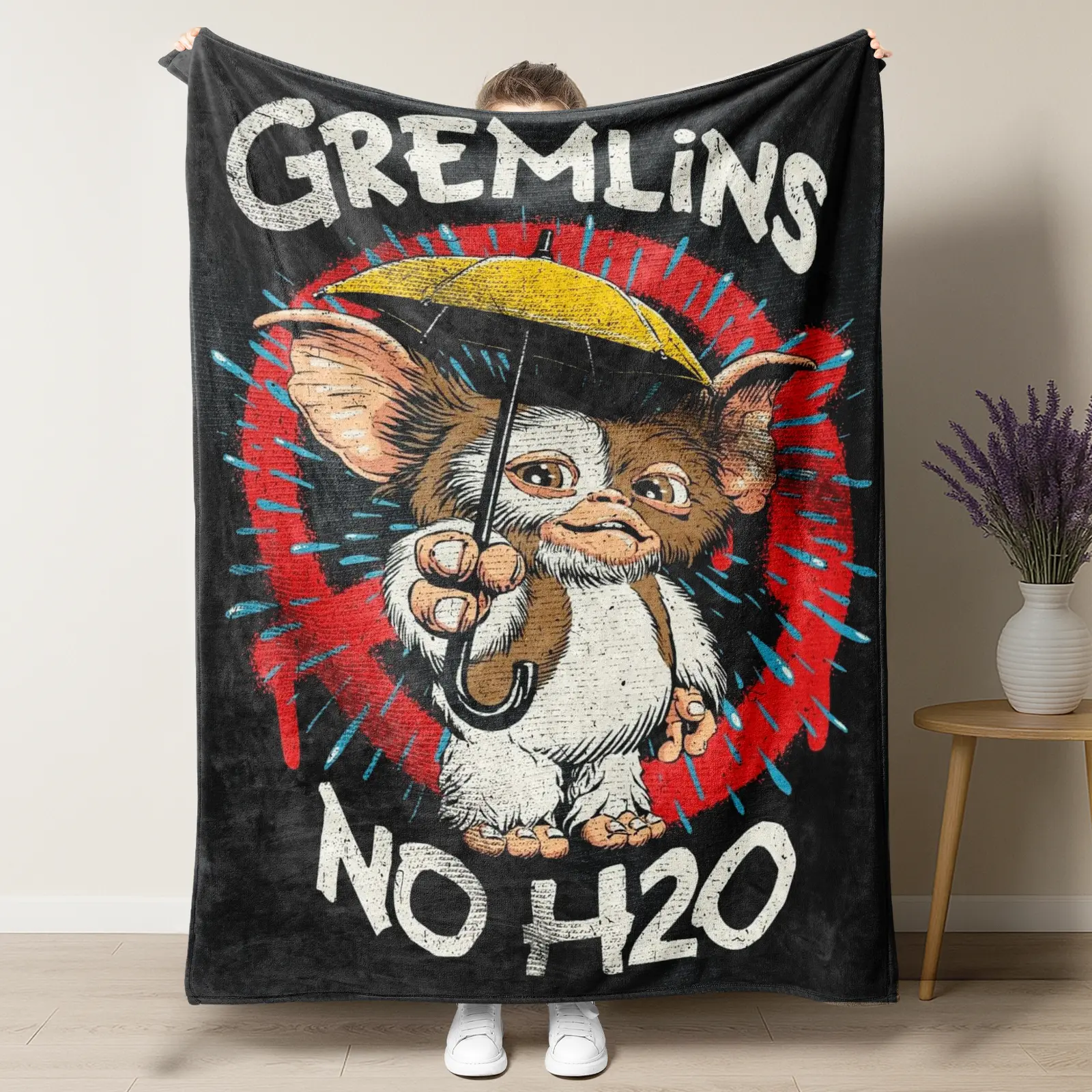 Vintage Gremlins Gizmo No H2O Flannel Throw Blanket, Retro 80s Horror Movie Mogwai Yellow Umbrella Rain Distressed Graphic Cozy Plush Blanket, Nostalgic Cult Film Fan Home Decor Blanket Gift