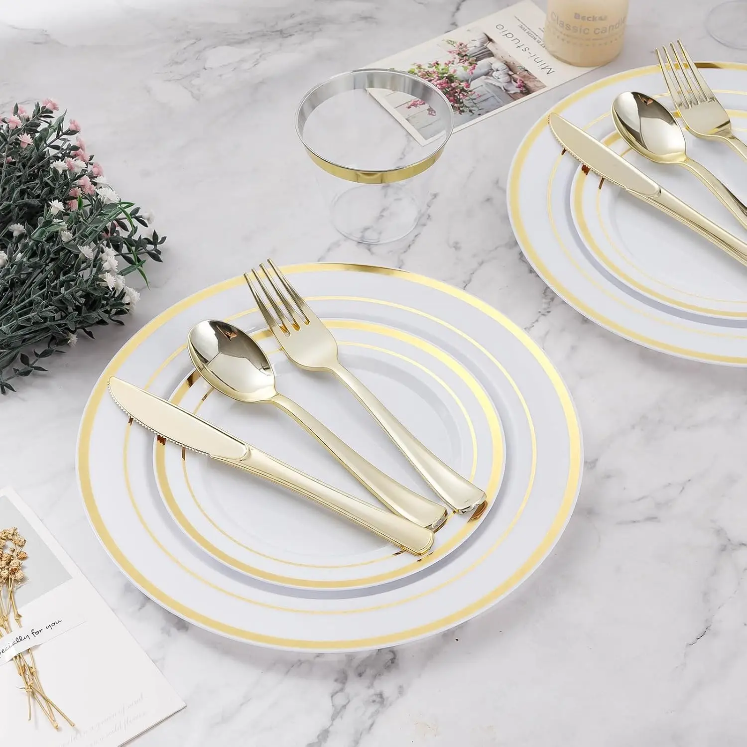 600PCS Gold Dinnerware Set for 100 Guests, Plastic Plates for Party, 100 Gold Disposable Plates, 100 Dessert Plates, 100 Cups, 100 Spoons, 100 Forks and 100 Knives