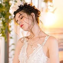 Florideco 9 Pcs Greek Goddess Costume Accessories Set for Women Golden Laurel Leaf Crown Headband Upper Arm Coil Bracelet Pearl Leaf Dangle Earring Artificial Pearl Earrings Necklace Bridal Wedding