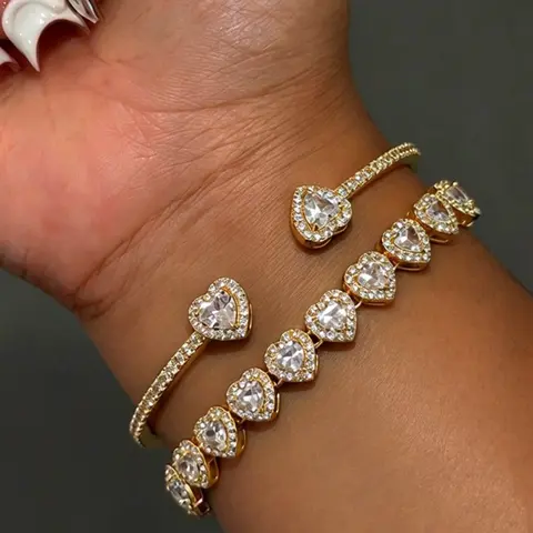 2 Piece Elegant Heart Shape Zircon Bracelet Set, Women's Luxury Party Jewelry, Stackable Bangle, Stacked Bracelets, Perfect for Daily Wear and Gifts