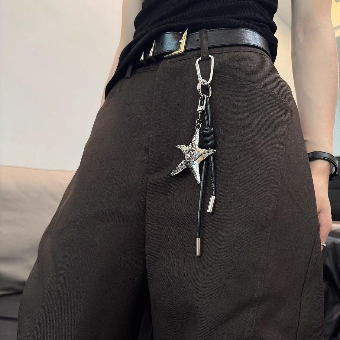 Y2K Metal Belt Chain – Vintage High-End Bag Charm & Keychain – Unisex Pants Accessory – Small Gift for Him & Her