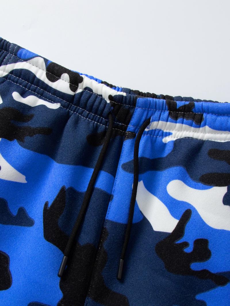 Men's Camouflage Hoodie Set Outdoor Casual Style with Adjustable Drawstring, Fits Snugly Around the Head. Top and Pants from the Same Series Feature Matching Camouflage Patterns. USA Letter Print Adds Trendy Style. Large Pocket on the Jacket and Drawstrin