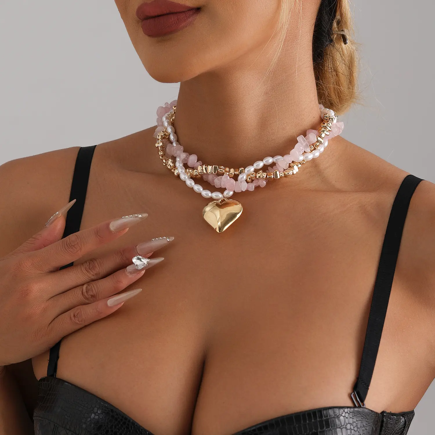 Rose Quartz Beaded Necklace, a Chunky Pink and Gold Embellished Choker with Baroque Pearls and a Large Heart Charm for Women, Chunky Beaded Necklaces, Clavicular Necklaces