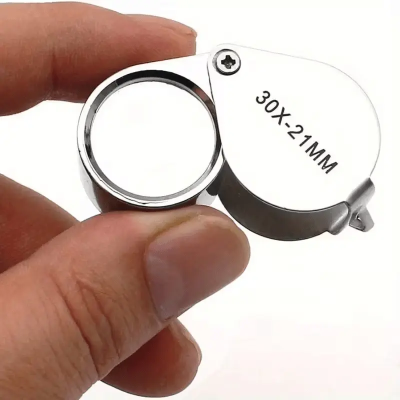 Cufflink Jewelry Magnifier 30x21mm High-Definition Lens Preferred Appraisal Tool for Jewelers Precisely Observe Details of Jade and Jadeite Essential for Antique Collection and Appreciation Portable and Compact Professional Practical Appraisal Tool