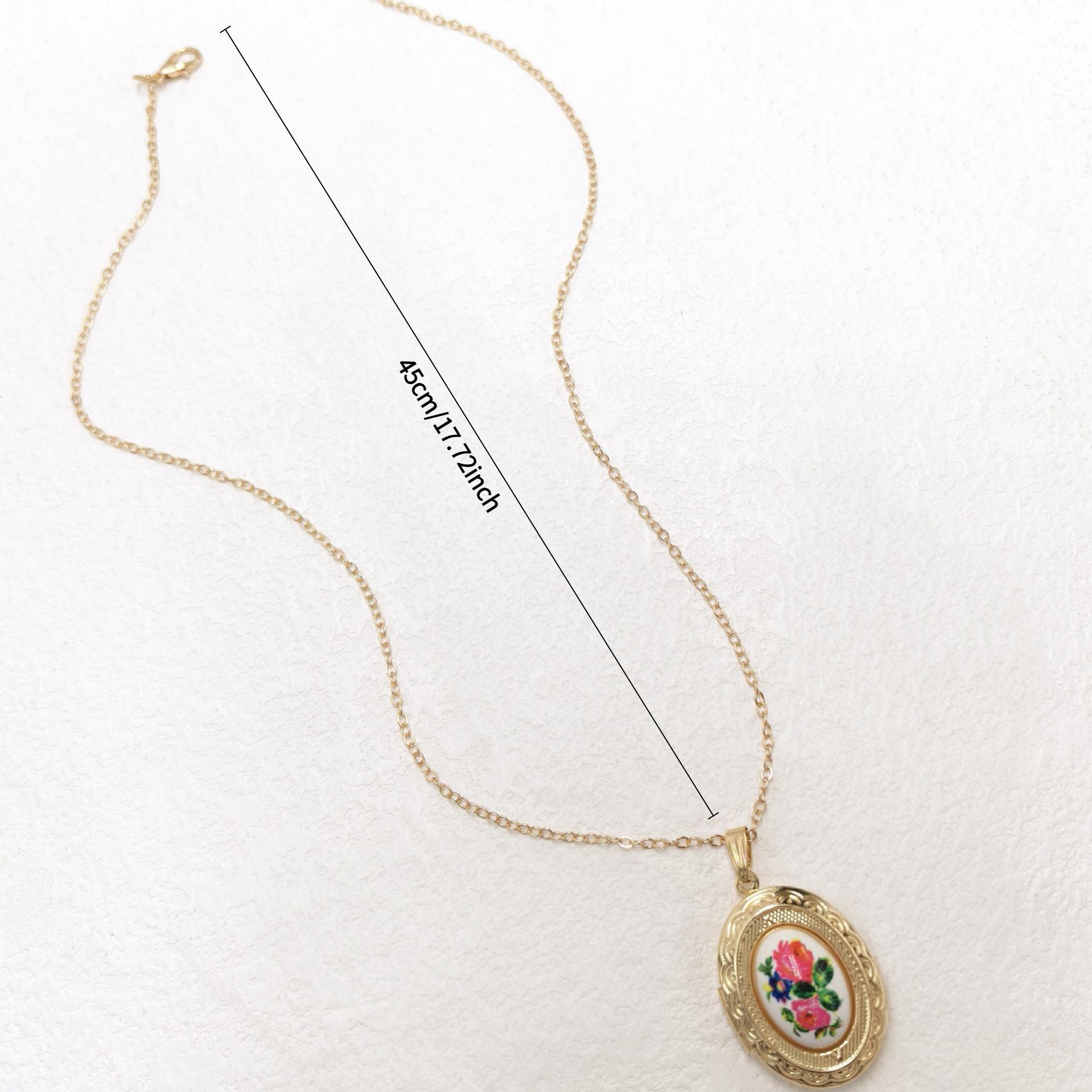 18K Gold Plated Photo Locket Necklace - Neo-Victorian Floral Openwork Pendant, Baroque Style Memory Keeper for Women, Elegant Vintage Picture Frame Jewelry, Personalized Gift for Mom chain men unisex religious teengirl charming weird girl