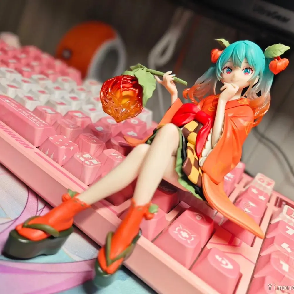 Kawaii Unisex Anime Hatsune Miku Flower Fairy Tart Berries Action Figure, Desktop Decoration, Noodle Stopper