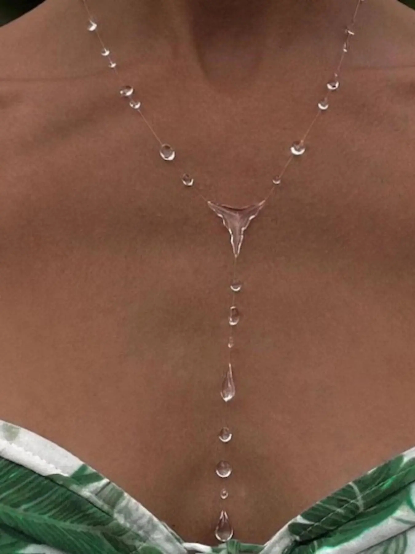 Mermaid Tear Drop Y-Shaped Collarbone Chain, Ultra Ethereal Transparent Crystal Tassel Long Necklace, Unique Atmosphere Jewelry
