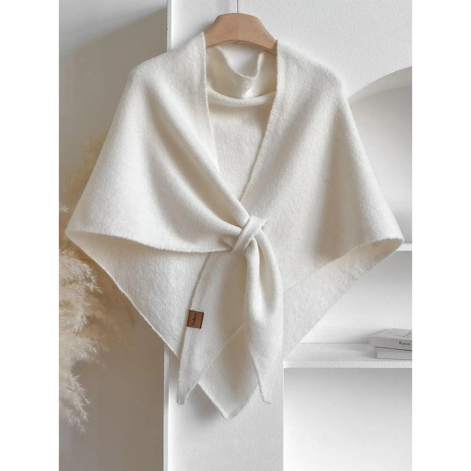Women's Trendy Solid Knitted Shawl, All Season Shawl, Fashion Shawl Wrap, Casual Soft Comfortable Scarf for Daily Wear, Fashion Accessories for Women & Girls