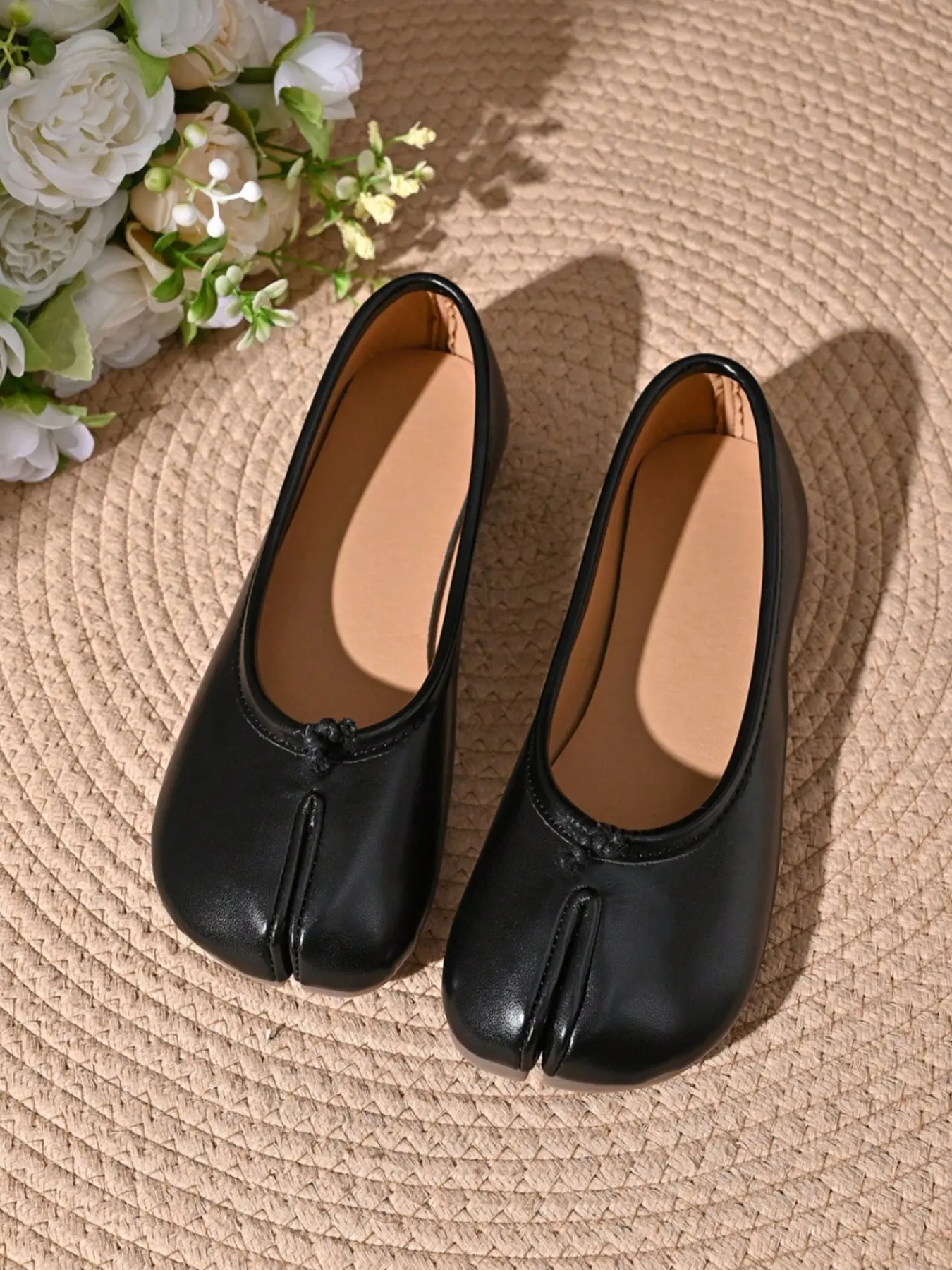 Design Sensible New Arrival Flat Boat Shoes, Casual Wear Shoe, 4 Colors French Vintage Horsehoe Toe Grandma Single Shoe with Drawstring, Women's Footwear