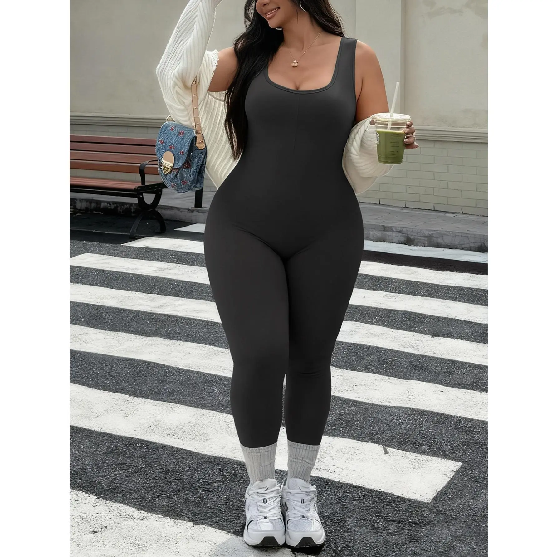 Women's Sleeveless One Piece Workout Jumpsuit, Square Neck Double Strap Cutout Back Bodysuit, Tummy Control Butt Lifting High Stretch Yoga Romper, Plus Size Available Athletic Outfit for Gym Pilates Training