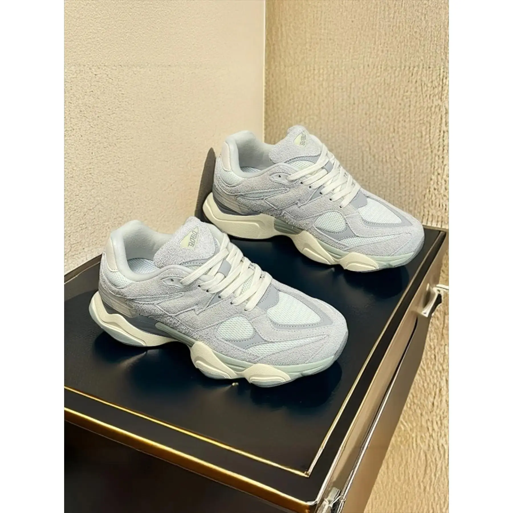 2026 New Thickened 9060 Sneakers, Casual Sporty Sneakers, Patchwork Design Sneakers, Sports Shoes for Men and Women, Casual and Warm Fall Winter Dad Shoes, All Season Comfortable Footwear, Low Top Sneaker, Thick Soled Sneakers, All Seasons Sneakers