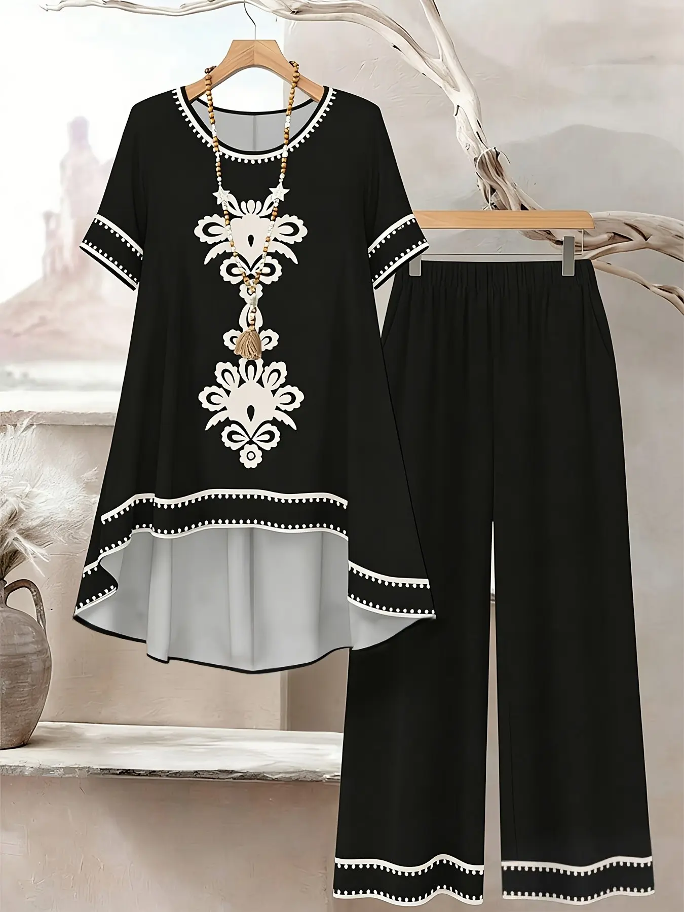 Boho Print Design Ethnic Women's Short Sleeve Top & Casual Long Pants Two-Piece Set Outfit, No Texture, Fashionable Everyday Summer Clothes
