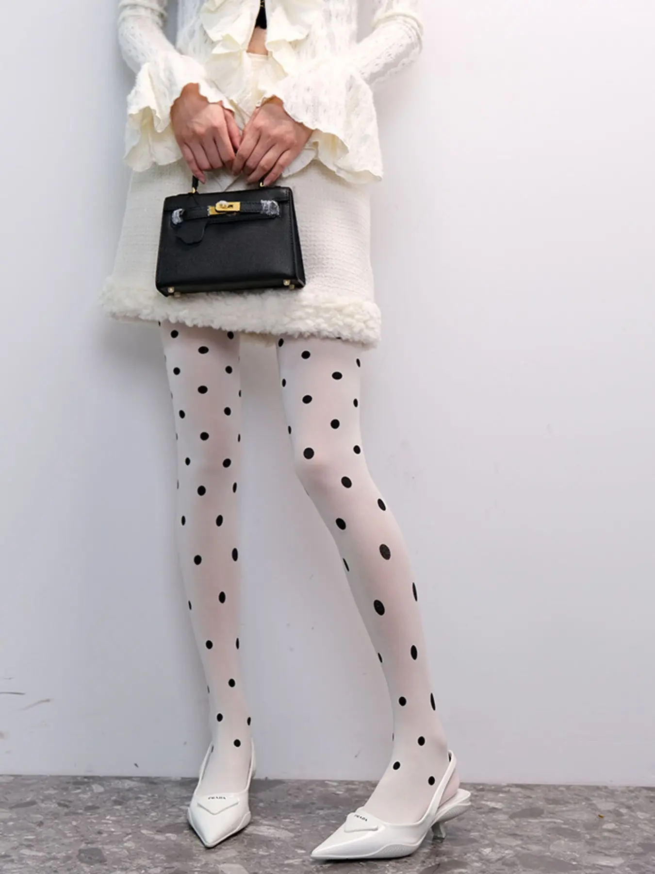 Women's Velvet Leggings with Polka Dots, Fashion Fitted All-Over Print, Anti-Pilling, Pure Desire Style, Suitable for All Seasons