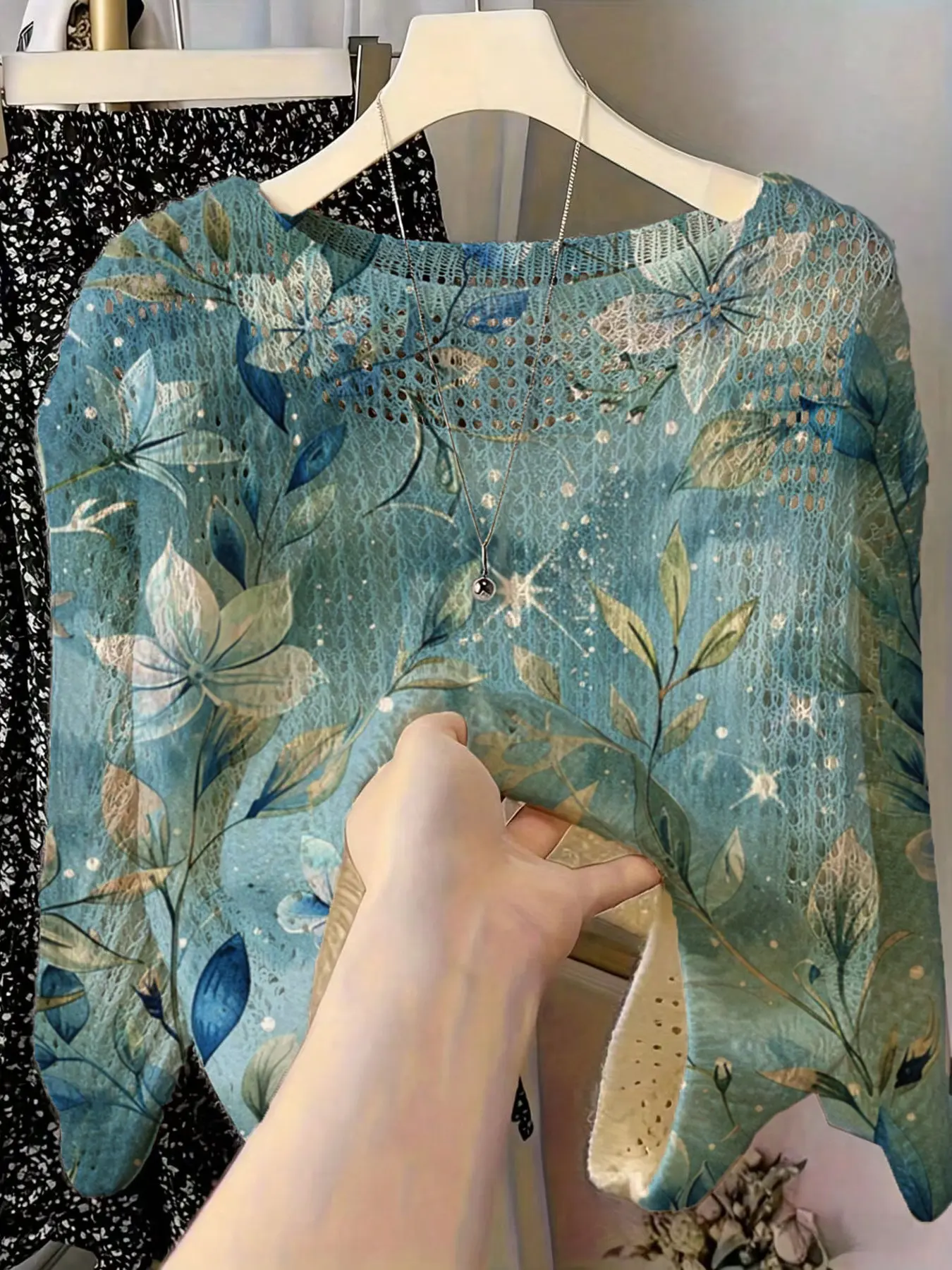 Women's Round Neck Elegant Lace Hollow Out Long Sleeve Floral Print Sweater, Lightweight Layering, Spring Summer Fall, Office Party Daily Wear
