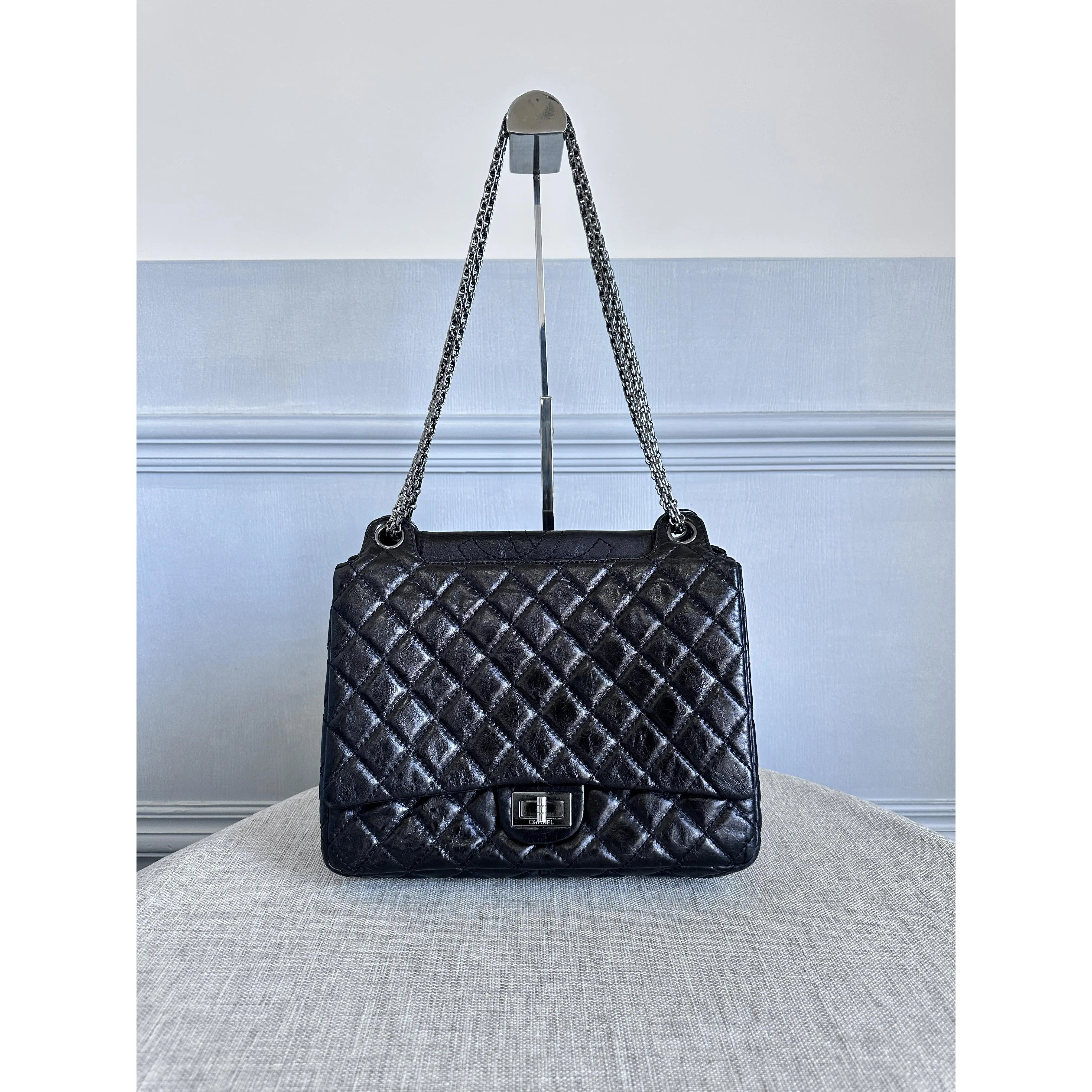 Pre-owned CHANEL 2.55 Reissue Quilted Black Calfskin Shoulder‑Crossbody Bag